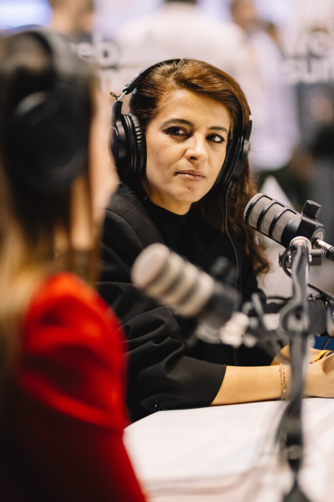 Web summit: lissele pratt moderates two standout fintech sessions